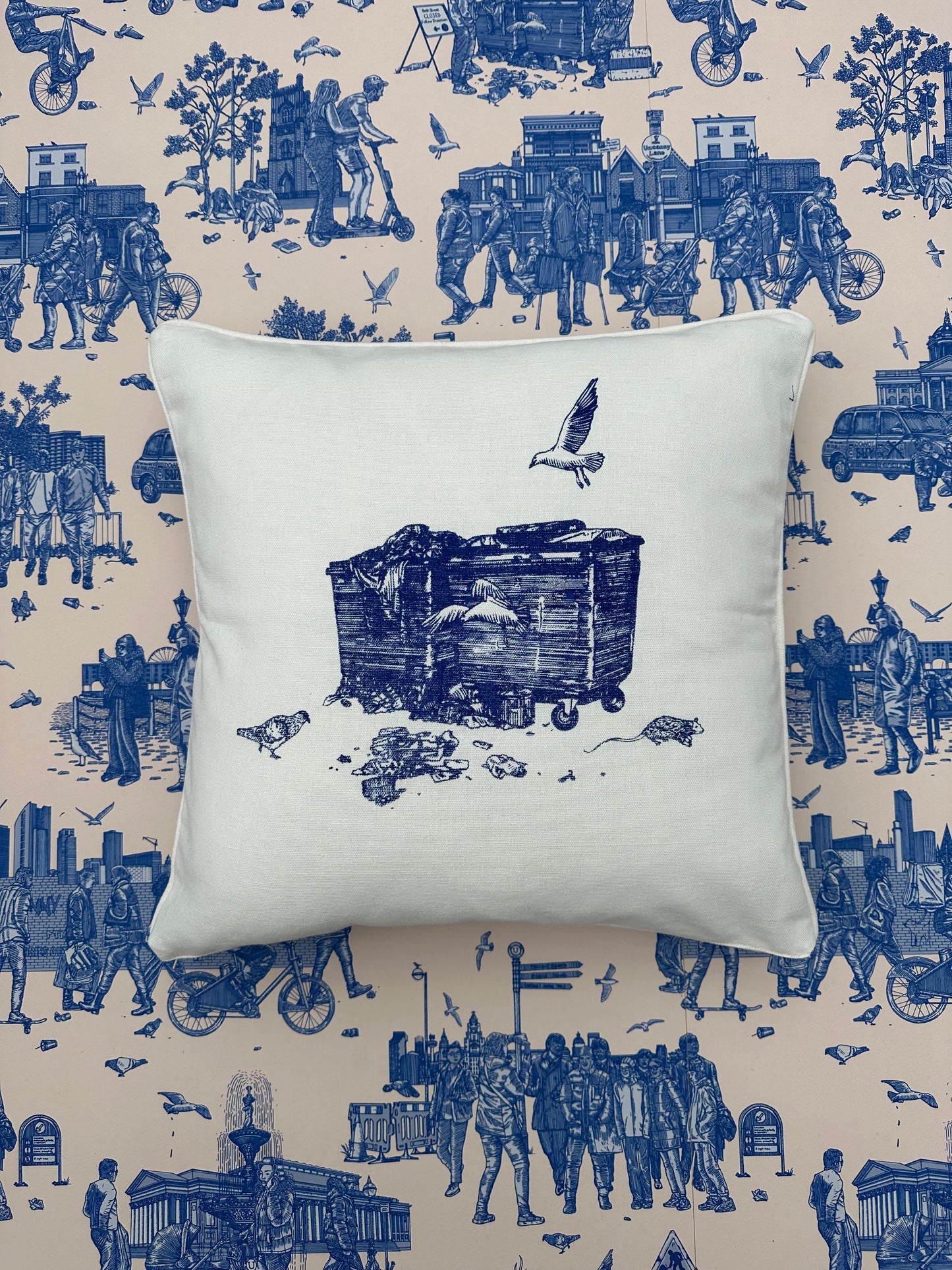 Lerpwl cushion